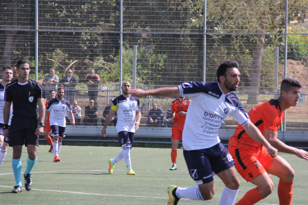 بالصور: خسارة بيتية قاسية لأبناء يافا أمام كفر شاليم بنتيجة 5-2